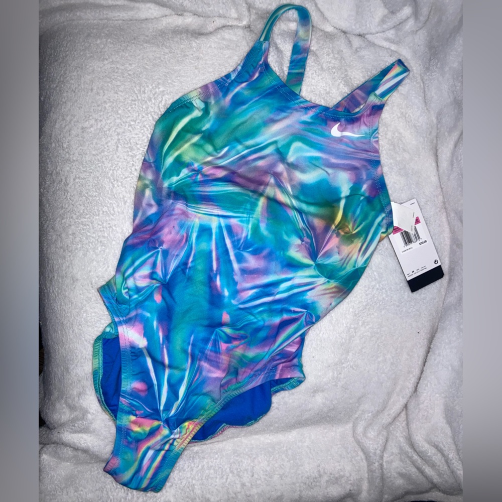 Women’s Nike one piece swimwear NWT